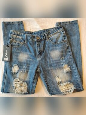 Liuhond Men's Straight Leg Distressed Indigo Wash Size 32 x 32 NWT